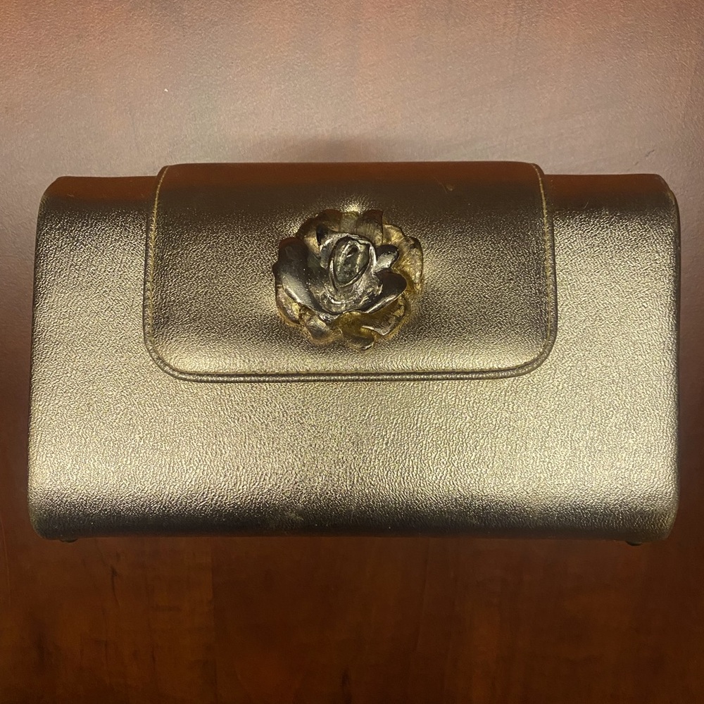 Ande’ Vintage Gold Clutch/Shoulder Bag